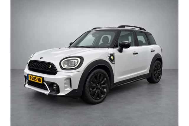 MINI Countryman (2021) thumbnail 3