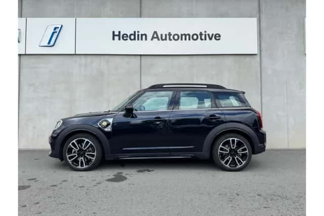 MINI Countryman (2023) thumbnail 3