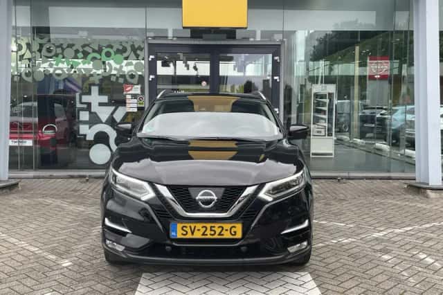 Nissan Qashqai (2018) thumbnail 2