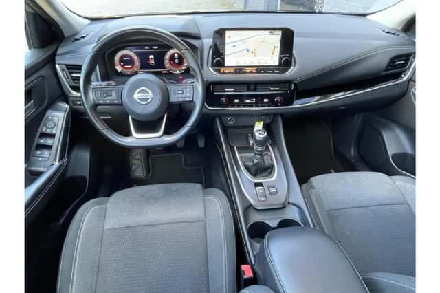 Nissan Qashqai (2022) thumbnail 3