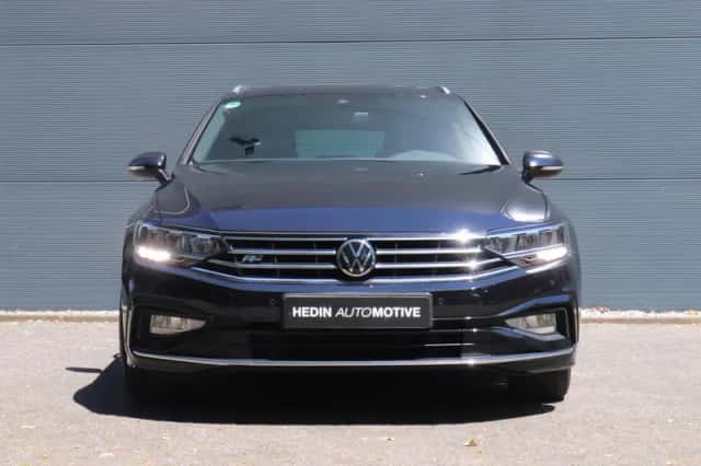 Volkswagen Passat (2021) thumbnail 6