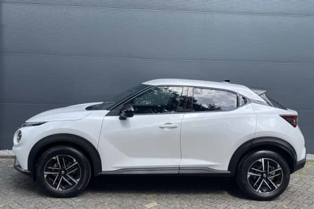 Nissan Juke (2024) thumbnail 5