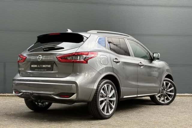Nissan Qashqai (2019) thumbnail 2