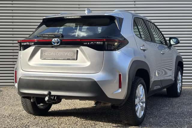 Toyota Yaris Cross (2022) thumbnail 2