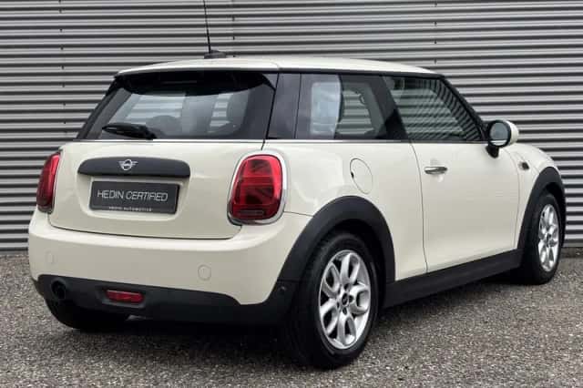MINI One (2019) thumbnail 2
