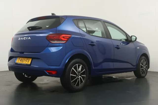 Dacia Sandero (2023) thumbnail 2
