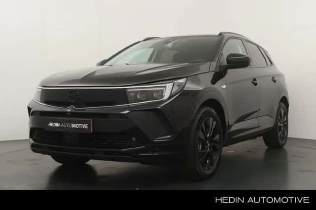 Opel Grandland (2024) thumbnail 1
