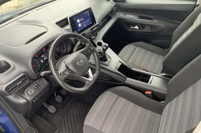 Opel Combo (2020) thumbnail 4