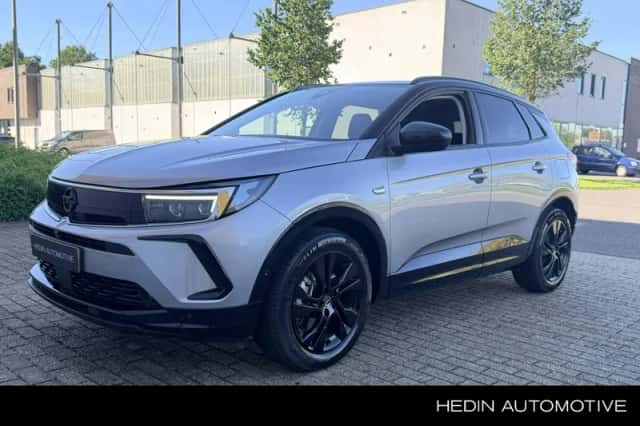 Opel Grandland (2024) thumbnail 1