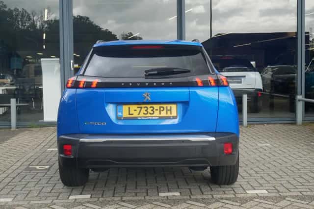 Peugeot e-2008 (2021) thumbnail 6