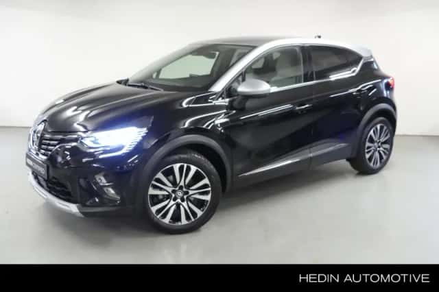 Renault Captur (2023) thumbnail 1