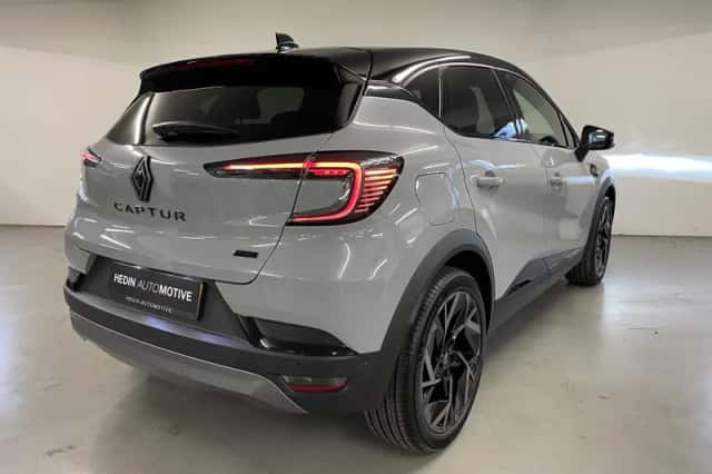 Renault Captur (2026) thumbnail 2
