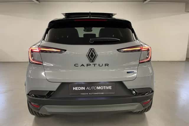 Renault Captur (2026) thumbnail 4