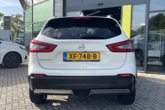 Nissan Qashqai (2018) thumbnail 5