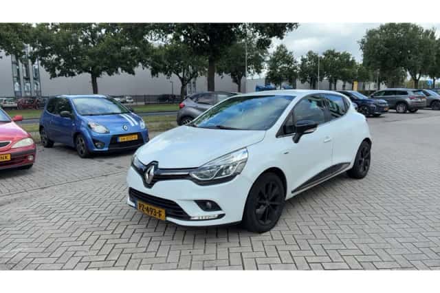Renault Clio (2017) thumbnail 1