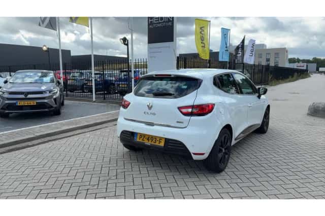 Renault Clio (2017) thumbnail 4