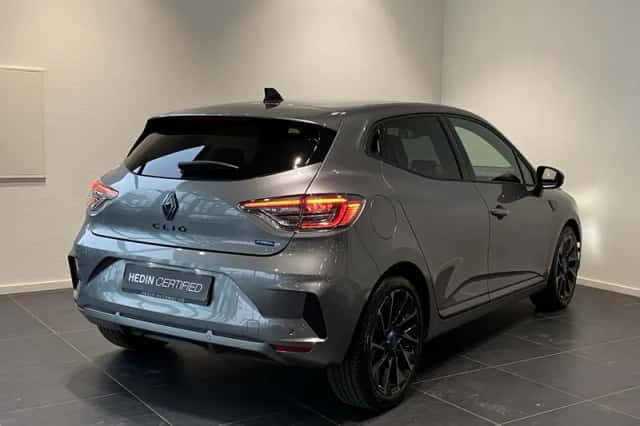 Renault Clio (2025) thumbnail 2