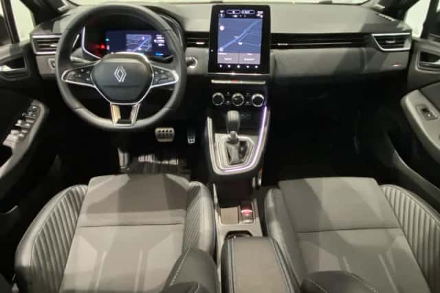 Renault Clio (2025) thumbnail 3