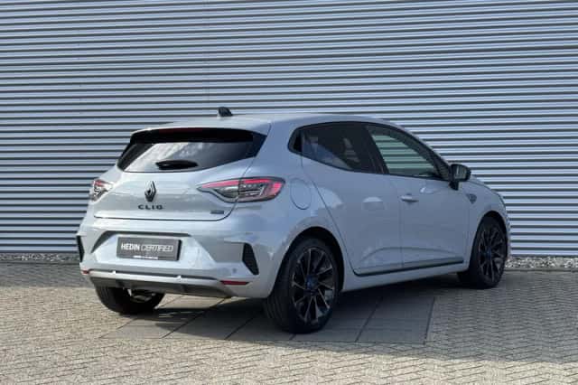 Renault Clio (2024) thumbnail 2