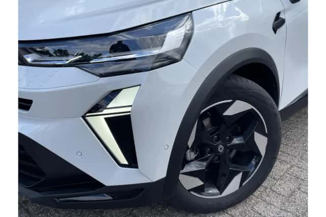 Renault Captur (2025) thumbnail 6
