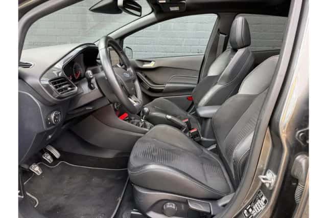 Ford Fiesta (2021) thumbnail 4