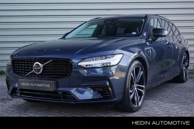 Volvo V90 (2025) thumbnail 1