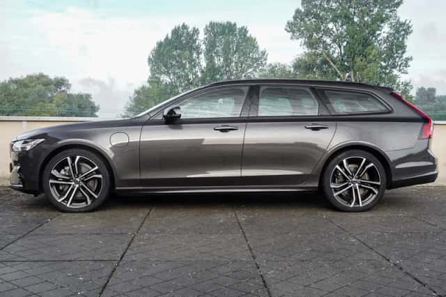 Volvo V90 (2025) thumbnail 3