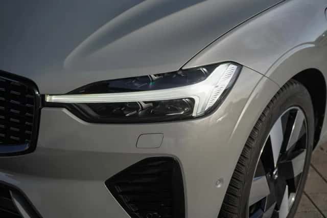 Volvo XC60 (2025) thumbnail 4