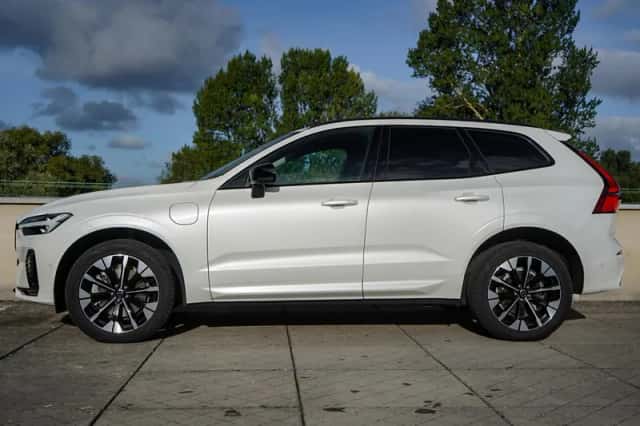 Volvo XC60 (2026) thumbnail 3