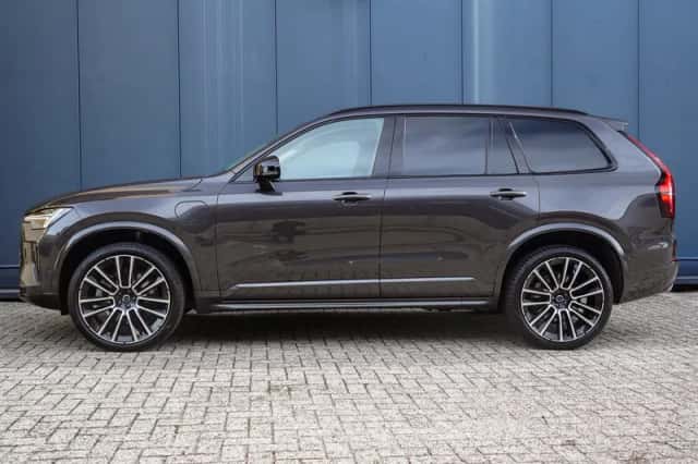 Volvo XC90 (2026) thumbnail 3
