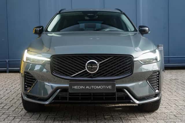 Volvo XC60 (2026) thumbnail 2