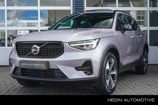 Volvo XC40 (2026) thumbnail 1