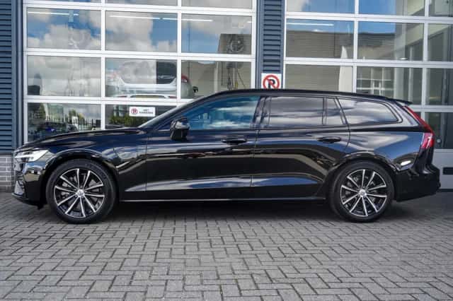 Volvo V60 (2026) thumbnail 3