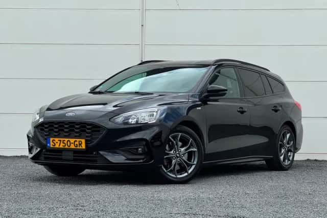 Ford Focus (2020) thumbnail 1