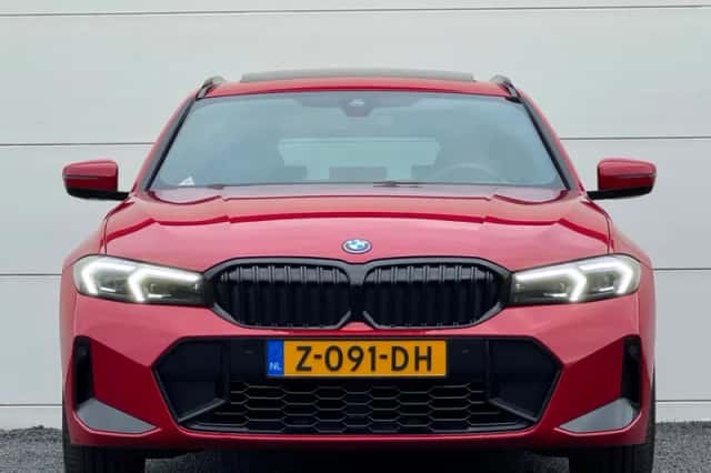 BMW 3-Serie (2024) thumbnail 4