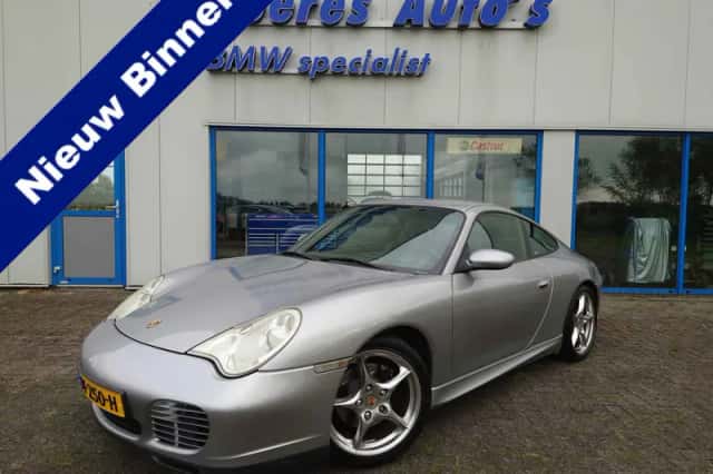 Porsche 911 (2004) thumbnail 1