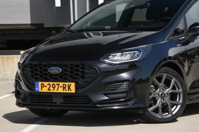 Ford Fiesta (2022) thumbnail 2