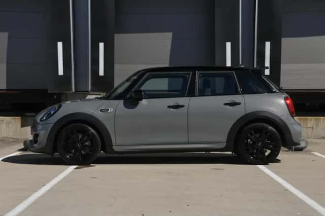 MINI Cooper (2020) thumbnail 3