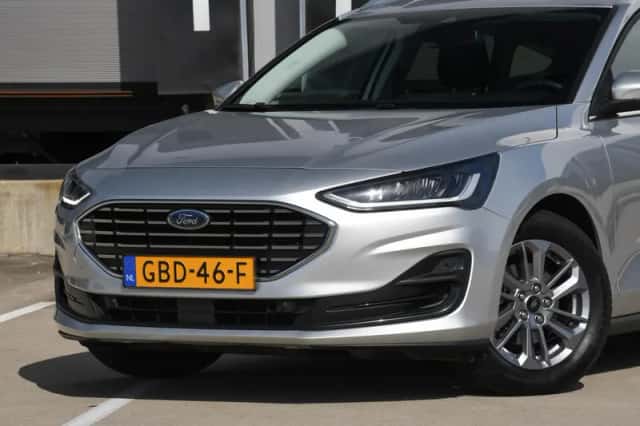 Ford Focus (2024) thumbnail 2