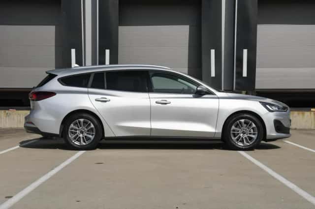 Ford Focus (2024) thumbnail 4