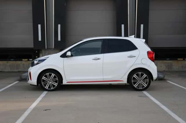 Kia Picanto (2019) thumbnail 3