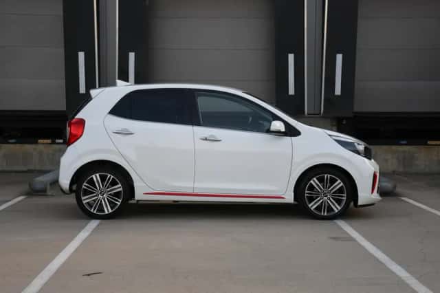 Kia Picanto (2019) thumbnail 4