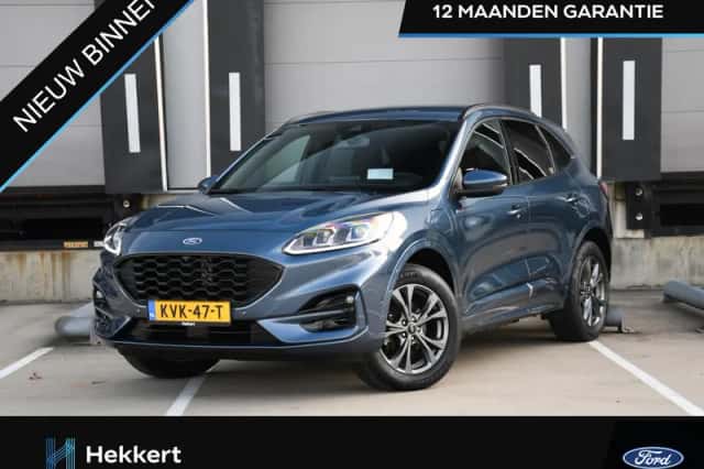 Ford Kuga (2023) thumbnail 1