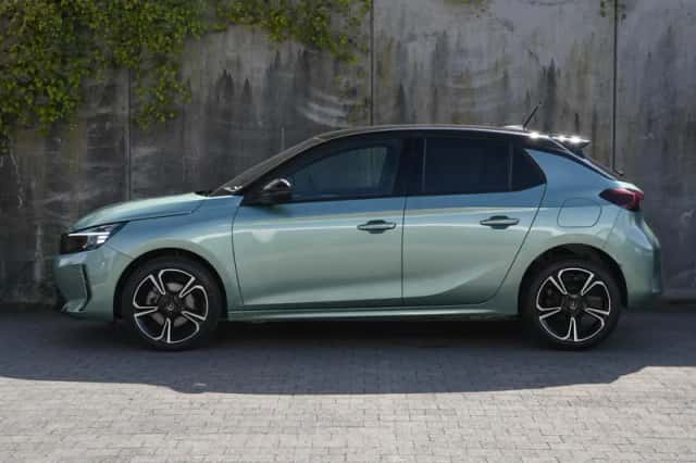 Opel Corsa (2025) thumbnail 3