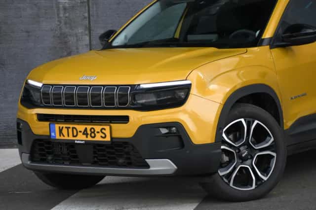 Jeep Avenger (2025) thumbnail 2