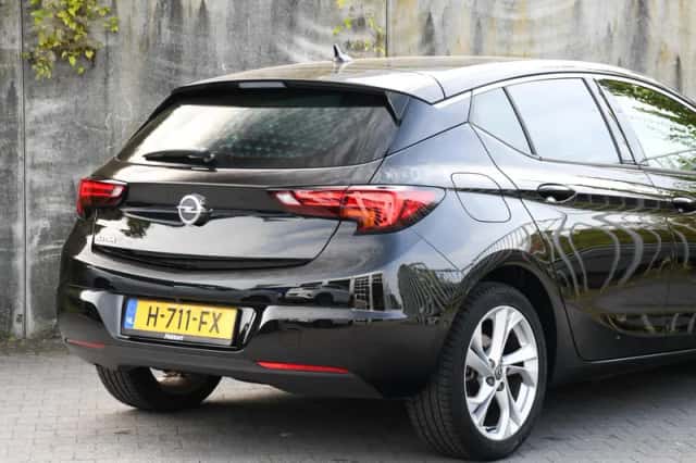 Opel Astra (2020) thumbnail 5
