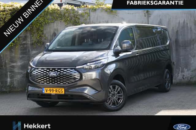 Ford E-Transit Custom (2026) thumbnail 1