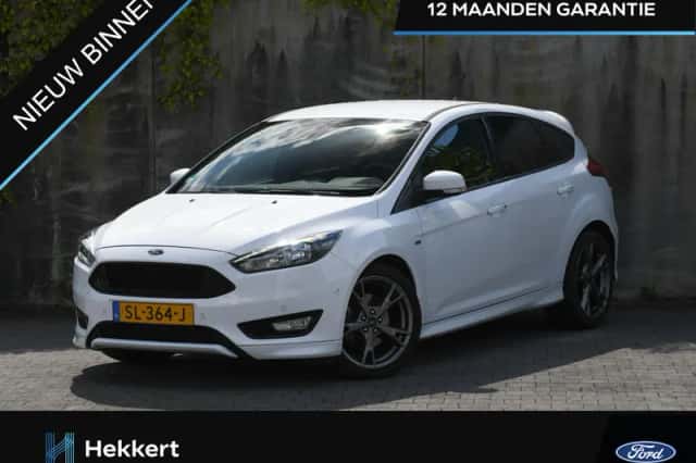 Ford Focus (2018) thumbnail 1