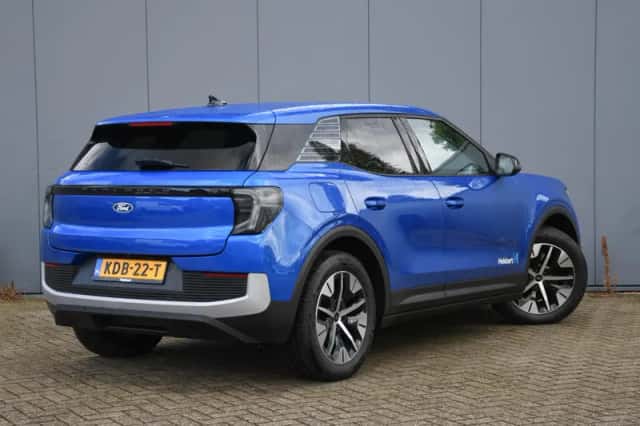 Ford Explorer (2026) thumbnail 5