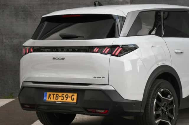 Peugeot 5008 (2026) thumbnail 6